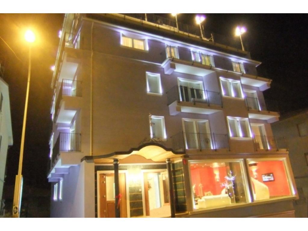 Hotel La Rosa Dei Venti Monte San Giusto Exterior foto